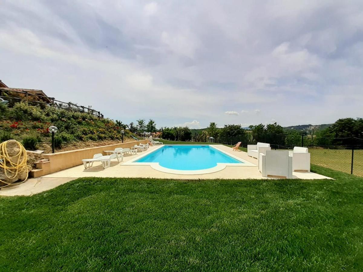 Casale Il Ventaglio Bed & Breakfast Ficulle Exterior foto