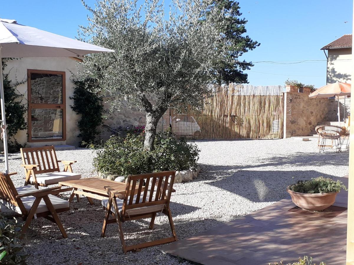 Casale Il Ventaglio Bed & Breakfast Ficulle Exterior foto