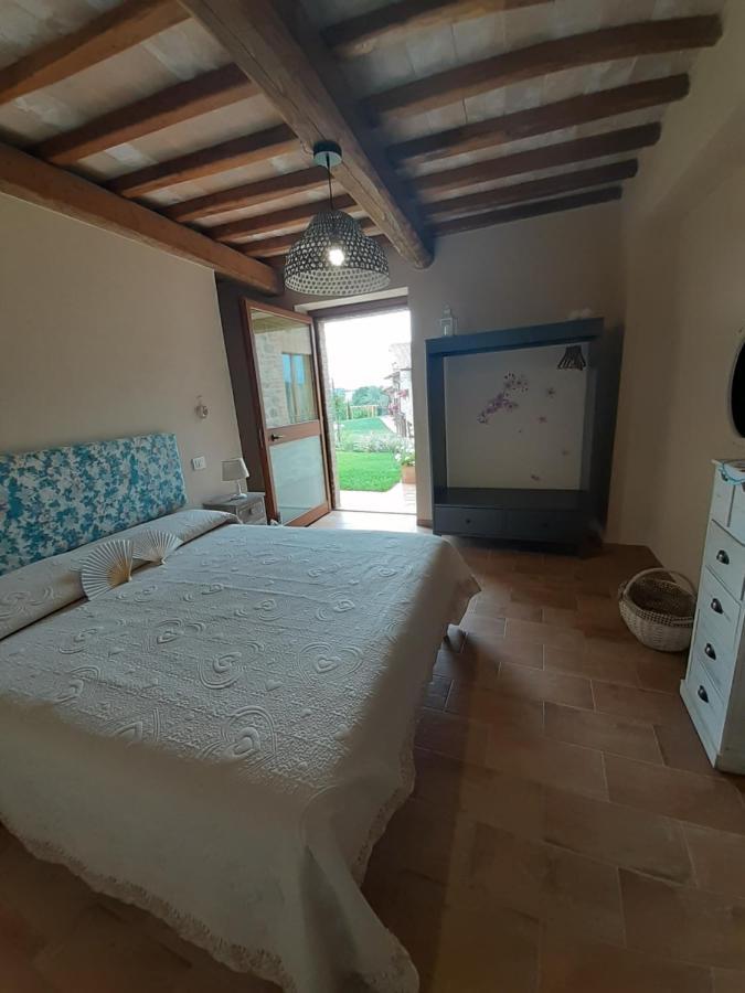 Casale Il Ventaglio Bed & Breakfast Ficulle Exterior foto